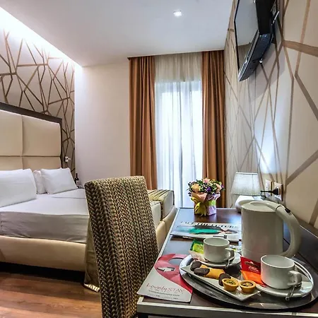 Infinity San Pietro فندق